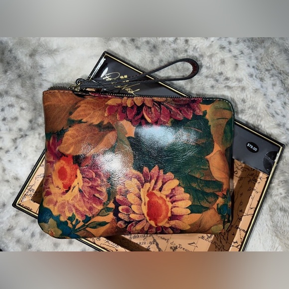 PATRICIA NASH Leather Multicolor Cassini Wristlet Bag Wallet Christmas Gift Box - Picture 2 of 5